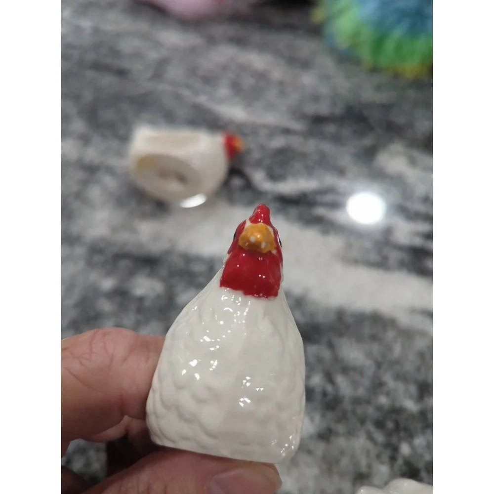 Set Of 4 Ceramic Chicken Hen Napkin Rings Farmhouse Country Rustic Cottagecore